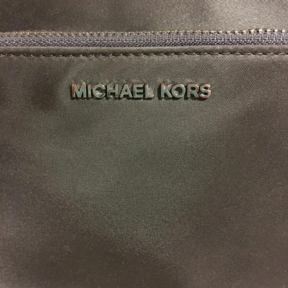 Michael kors grey nylon/ leather hobo handbag - Picture 7 of 8